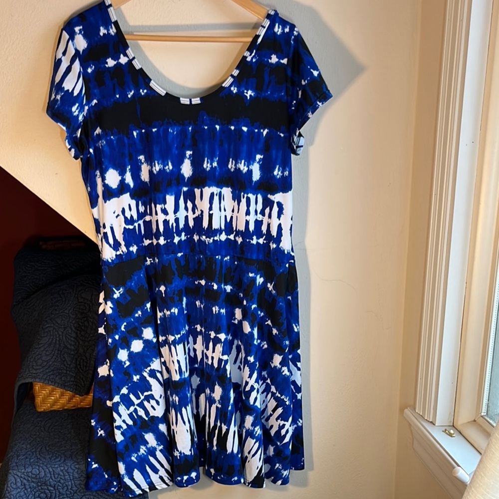 Blue‎ and White Tie-Dye Dress